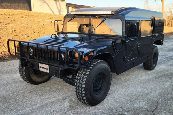 AM General HMMWV
