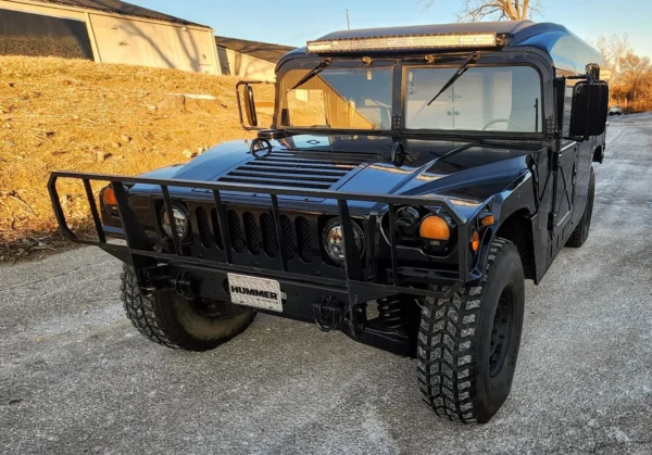 AM General HMMWV