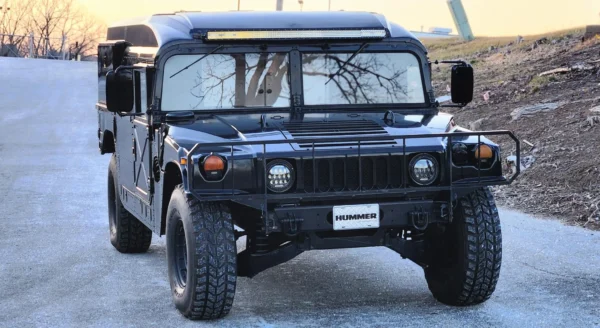 AM General HMMWV