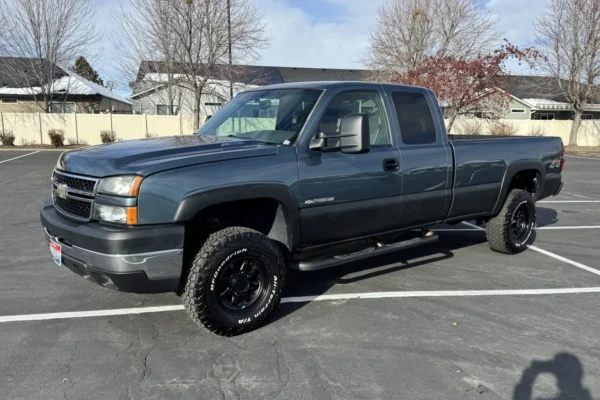 2007 Chevrolet Silverado Classic 2500HD LT Extended Cab 8.1 4×4